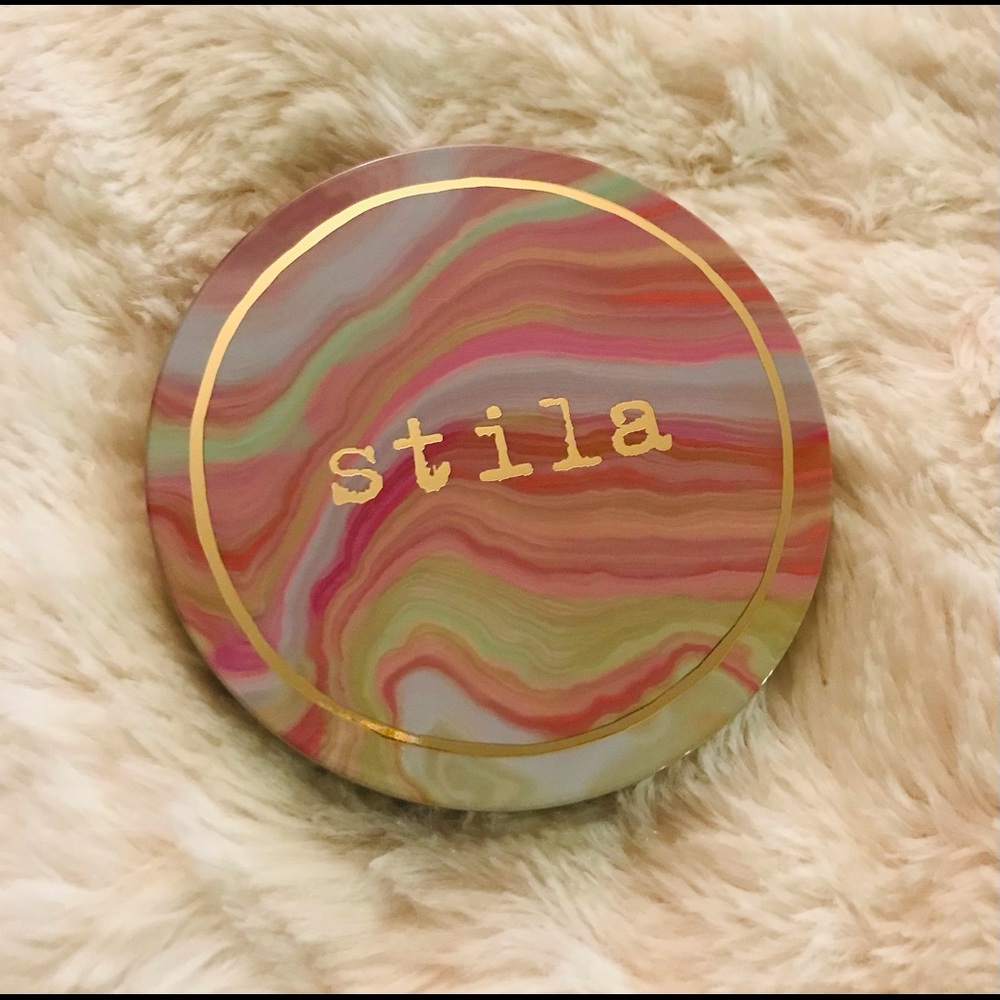 Stila One Step Correct Powder- Light - Picture 2 of 3